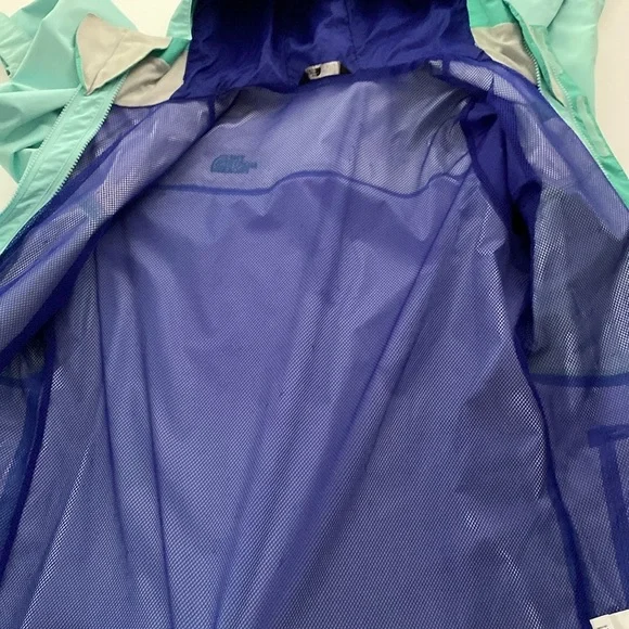 The North Face Rain Jacket Raincoat size XL - Picture 7 of 16